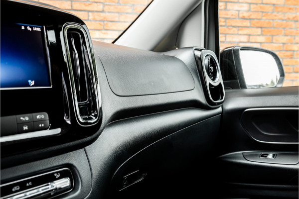 Mercedes-Benz Vito 116 CDI 163 PK L2 Automaat | BPM VRIJ | Multibeam LED | CarPlay | Camera | Dodehoek | MF Stuur | DAB | Climate control | 3-Zitter | Lederen bekleding | AV Edition