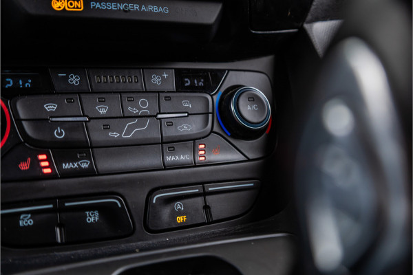 Ford Transit Connect 1.5 L2 SPORT | BPM VRIJ | AUTOMAAT | BI-XENON | KEYLESS GO | CARPLAY | CAMERA | NAVIGATIE | TREKHAAK | STOELVERWARMING | LEDEREN BEKLEDING | NIEUWE APK | ORG NL AUTO