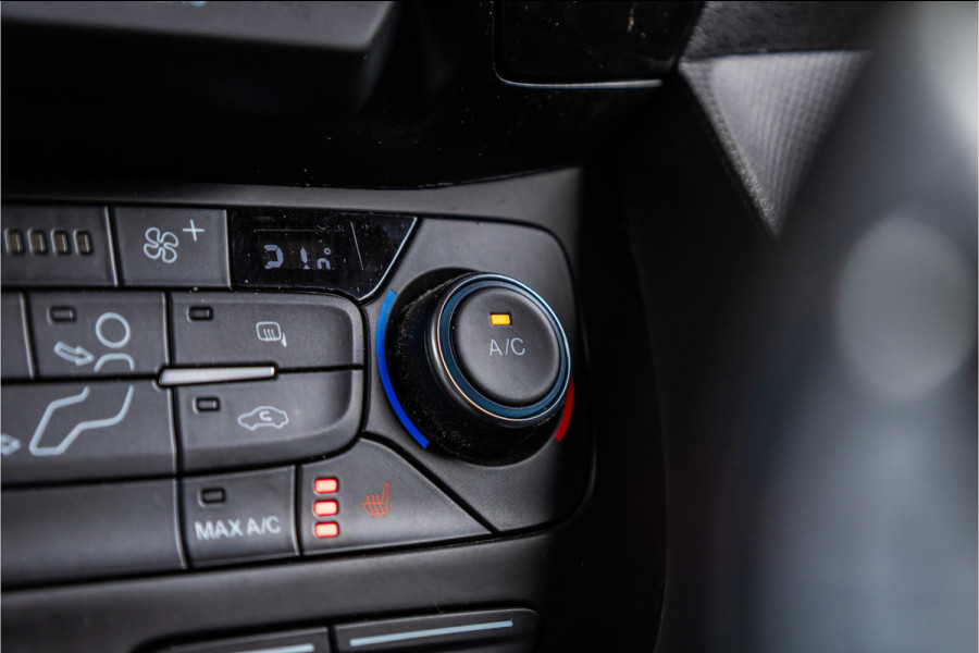 Ford Transit Connect 1.5 L2 SPORT | BPM VRIJ | AUTOMAAT | BI-XENON | KEYLESS GO | CARPLAY | CAMERA | NAVIGATIE | TREKHAAK | STOELVERWARMING | LEDEREN BEKLEDING | NIEUWE APK | ORG NL AUTO