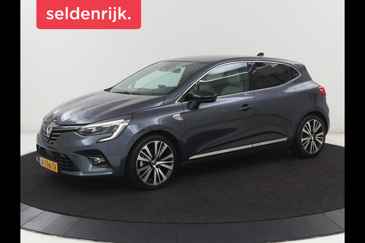 Renault Clio 1.6 E-Tech Hybrid 140 Initiale Paris | Leder | Stoelverwarming | Carplay | Keyless | Park Assist | Full LED | Navigatie | Climate control | Stuurverwarming | DAB | Bluetooth