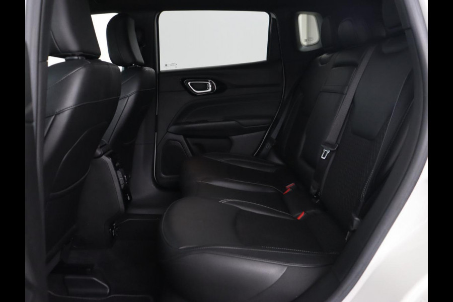 Jeep Compass 4xe 240 Plug-in Hybrid 80th Anniversary | SOH 80,5% | 360 Camera | Adaptive cruise | Full LED | Carplay | Keyless | Half leder | Navigatie | Park Assist | Climate control | PHEV