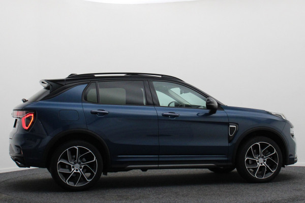 Lynk & Co 01 1.5 Plug-in Hybrid 360° Camera, Panoramadak, ACC, Keyless, Navigatie, PDC, LED, 20''