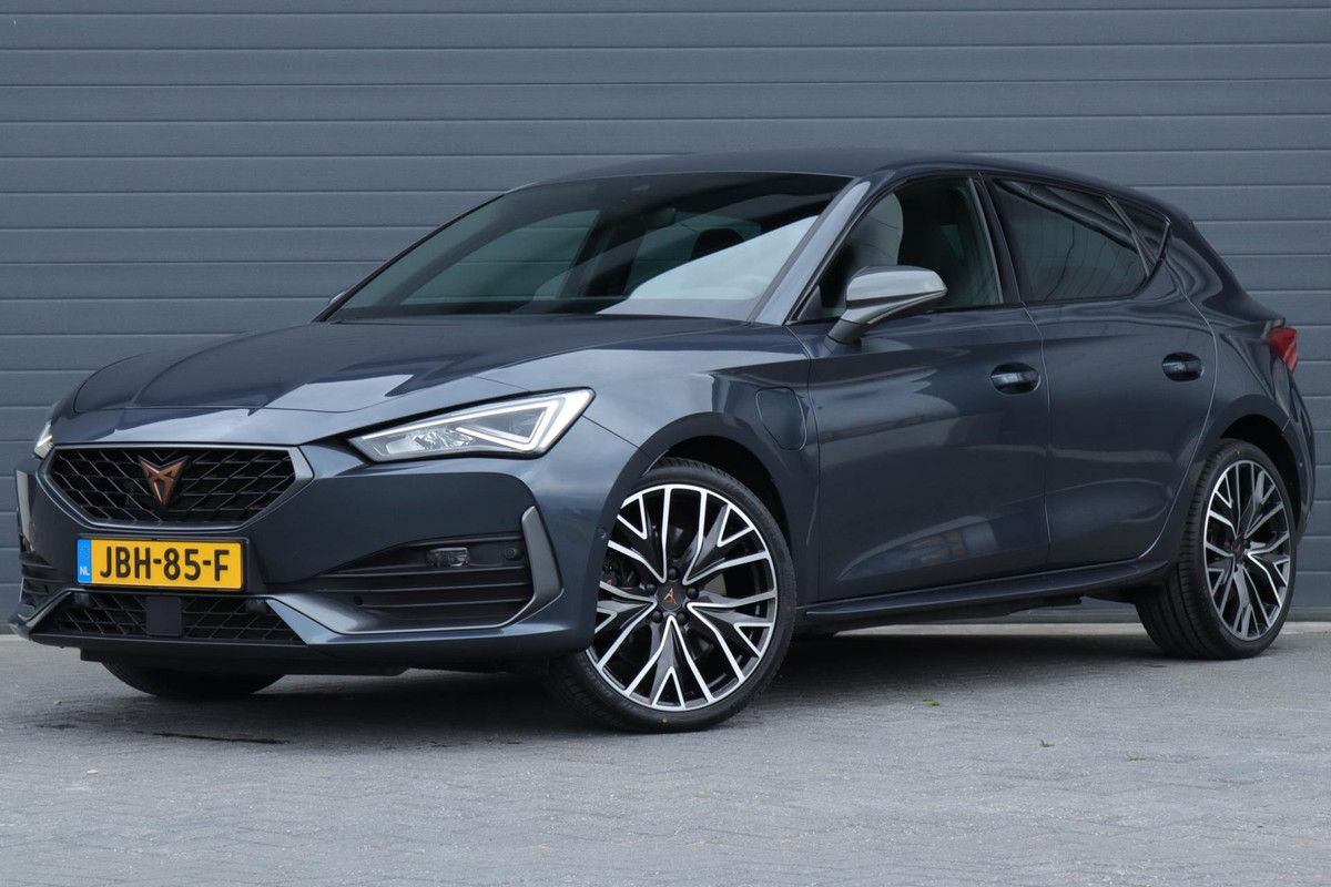 CUPRA Leon 1.4 e-Hybrid VZ Carplay / pdc