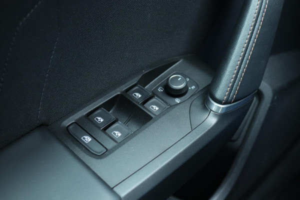 CUPRA Leon 1.4 e-Hybrid VZ Carplay / pdc