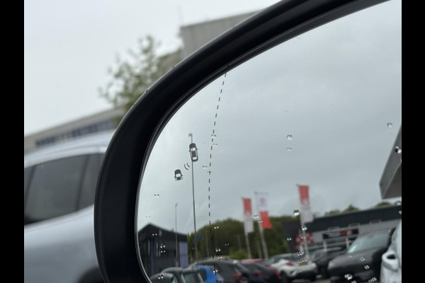 Hyundai Kona EV Fashion 64 kWh | 94,7% SOH | Trekhaak | Warmtepomp | Head-Up | 3Fase | Krell | Dodehoeksensoren | Camera |