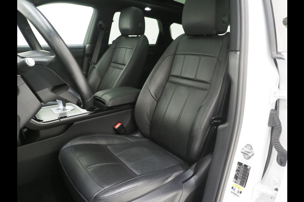 Land Rover Range Rover Evoque 1.5 P300e AWD SE | Panoramadak | Black Pack | Trekhaak | Meridian | Memory | Carplay