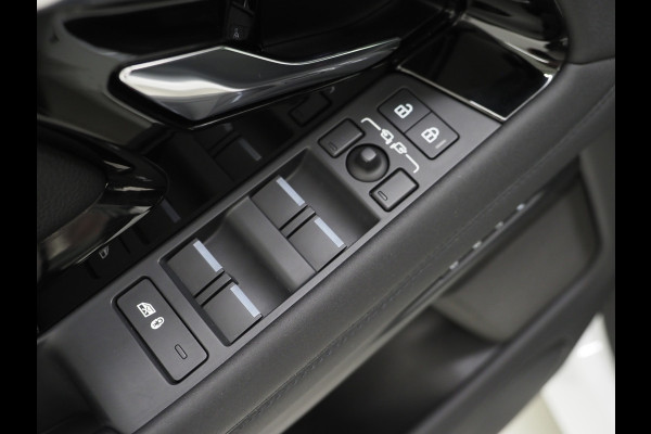 Land Rover Range Rover Evoque 1.5 P300e AWD SE | Panoramadak | Black Pack | Trekhaak | Meridian | Memory | Carplay