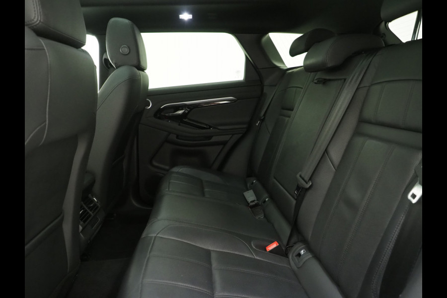 Land Rover Range Rover Evoque 1.5 P300e AWD SE | Panoramadak | Black Pack | Trekhaak | Meridian | Memory | Carplay