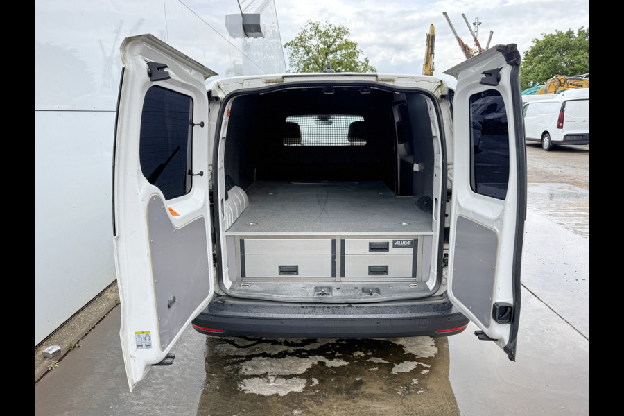 Volkswagen Caddy Cargo Maxi 2.0 TDI 122PK Automaat L1 Cruise Control Climate Control Navigatie Carplay Parkeersensoren Schuifladen Inbouw