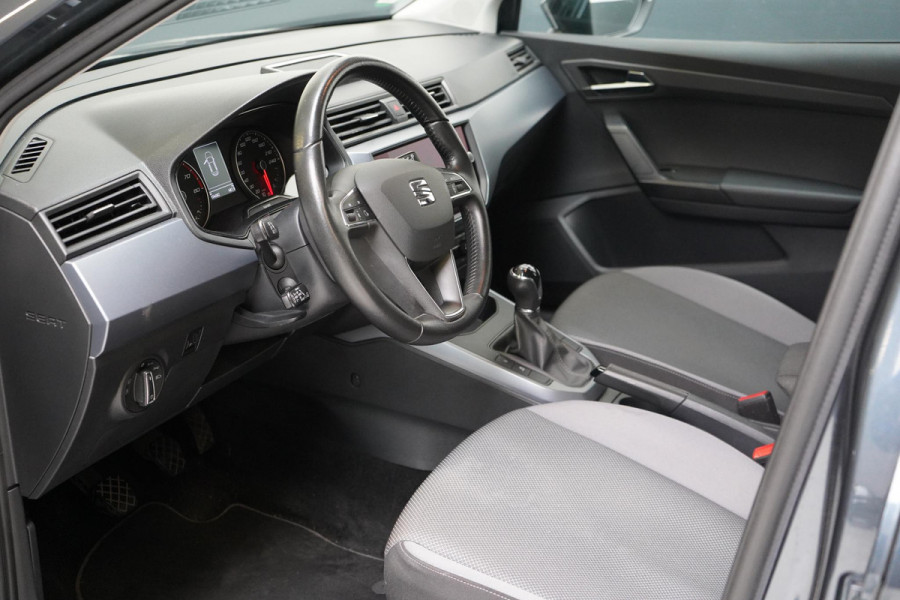 Seat Arona 1.0 TSi 110pk Style | Carplay | Parkeersensoren | Adaptive cruise | Climate control