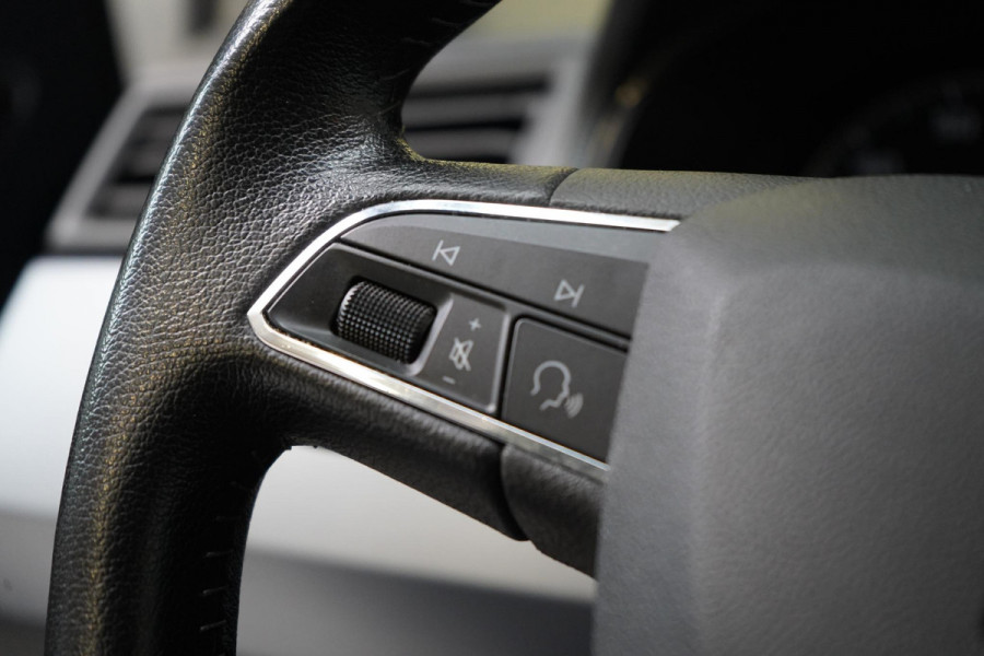 Seat Arona 1.0 TSi 110pk Style | Carplay | Parkeersensoren | Adaptive cruise | Climate control