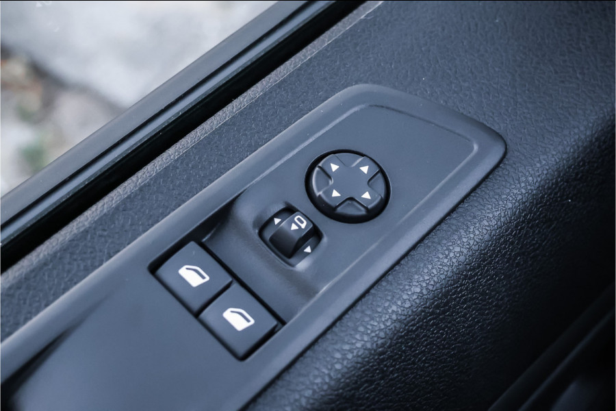 Opel Vivaro 2.0 BlueHDi L3H1 DC AUT | Dubbel cabine | Blind Spot | Navigatie | CarPlay | Camera | L+R Schuifdeur | Lane Assist | DAB | BPM Vrij | 6-Zitter | Nieuwe APK