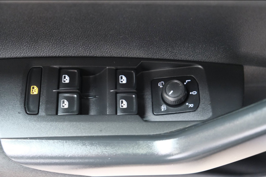 Volkswagen Polo 1.0 TSI Life NIEUW MODEL - N.A.P. Airco, Cruise, PDC, Carplay, Virtual Display.