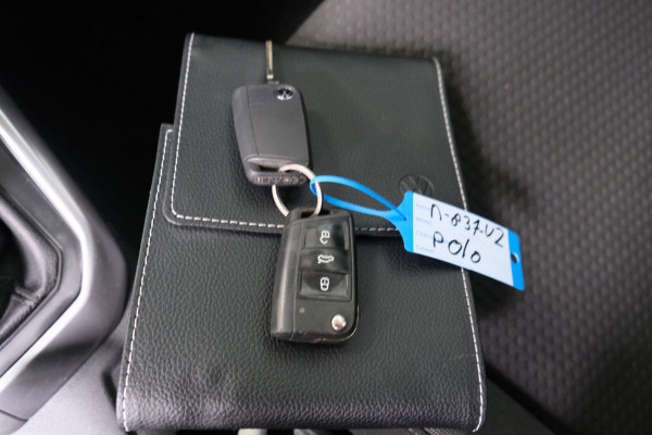 Volkswagen Polo 1.0 TSI Life NIEUW MODEL - N.A.P. Airco, Cruise, PDC, Carplay, Virtual Display.