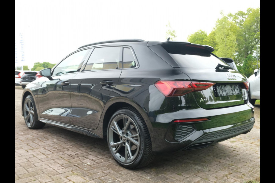 Audi A3 Sportback 45 TFSI e S edition 245 PK | S line | All-Season | Elektrische klep | Sportstoelen | Dodehoeksensoren | 18 inch | Stoelverwarming | Keyless | Dealer Onderhouden | Draadloos Laden
