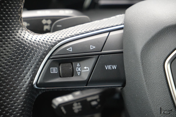 Audi A3 Sportback 45 TFSI e S edition 245 PK | S line | All-Season | Elektrische klep | Sportstoelen | Dodehoeksensoren | 18 inch | Stoelverwarming | Keyless | Dealer Onderhouden | Draadloos Laden