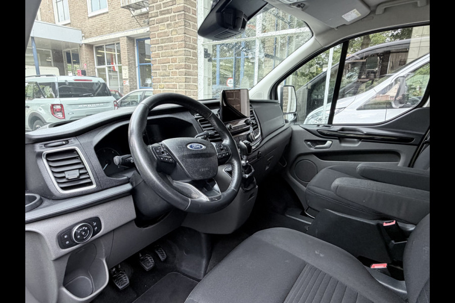 Ford Transit Custom 320 2.0 TDCI L2H1 170 PK Limited DC Dubbele Cabine
