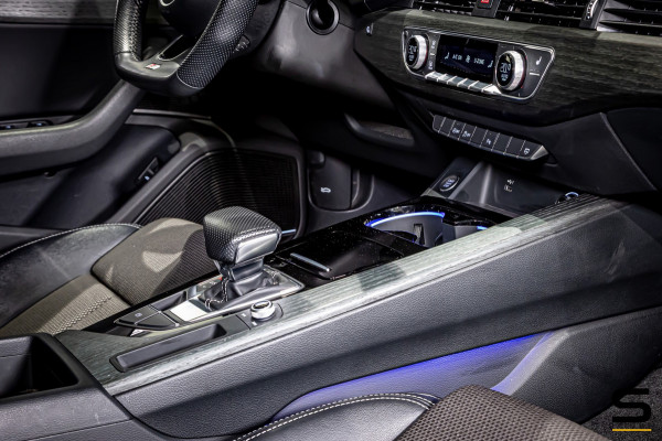 Audi A4 Avant 35 TFSI Launch edition Sport|Pano|B&O|3 S-Line