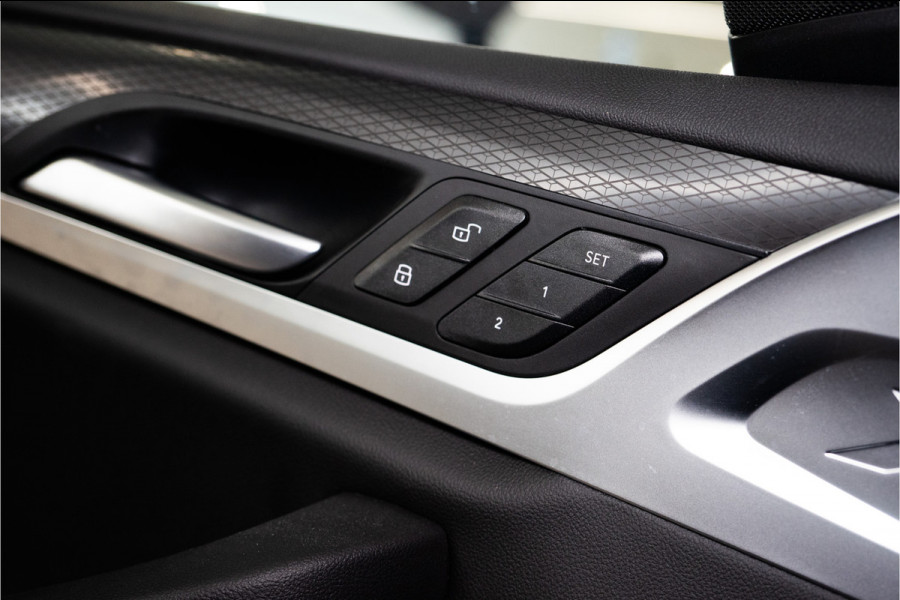 BMW X3 xDrive30e M-Sport 293PK | Pano | LED | Leder&Elektrisch | Comfort Keyless | 12 MND Garantie