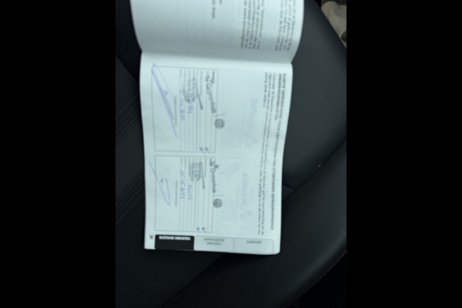 Fiat 500X 1.3 GSE Sport Automaat | Navi | PDC V+A |