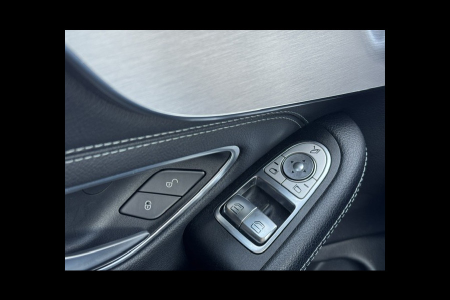 Mercedes-Benz C-Klasse Coupé 180 Advantage Pack AMG-Panorama