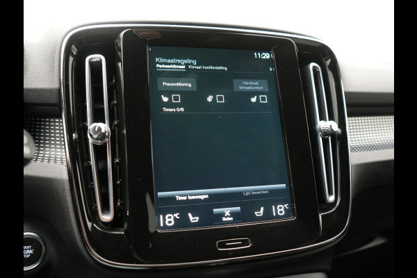 Volvo XC40 T5 Recharge R-Design PHEV 262pk Dealer O.H. | Trekhaak Af Fabriek | Camera | Alcantara Sportstoelen & Stuur Verwarmd | Keyless | Blis | Apple Carplay | Navigatie | DAB | Cruise Control | 19"L.M | Plug In Hybrid |