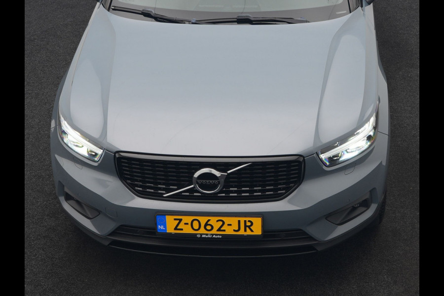 Volvo XC40 T5 Recharge R-Design PHEV 262pk Dealer O.H. | Trekhaak Af Fabriek | Camera | Alcantara Sportstoelen & Stuur Verwarmd | Keyless | Blis | Apple Carplay | Navigatie | DAB | Cruise Control | 19"L.M | Plug In Hybrid |