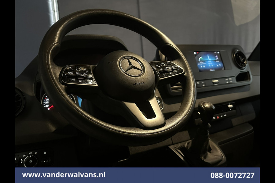 Mercedes-Benz Sprinter 314 CDI 143pk L2H2 Euro6 Airco | Camera | Trekhaak | Apple Carplay Cruisecontrol, Android Auto, Stoelverwarming, 270 Graden Achterdeuren, Bijrijdersbank