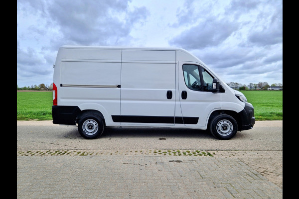 Fiat Ducato 2.2 MultiJet 140 S&S L2H2 3.5t - 140 Pk - Euro 6 - Groot Scherm - Navi - ParkeerCamera - Airco - Cruise Control