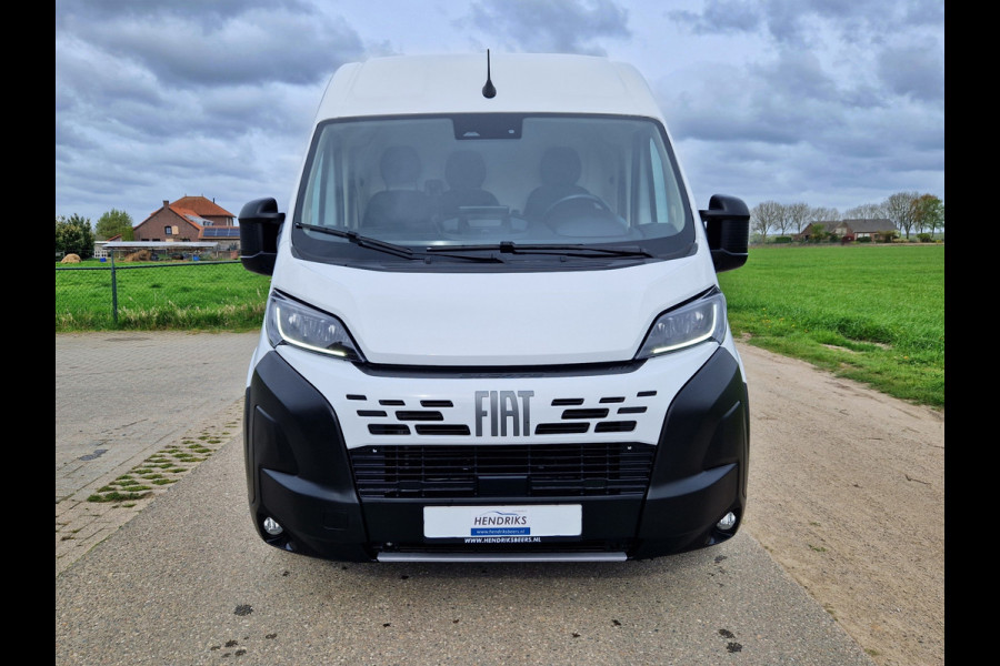 Fiat Ducato 2.2 MultiJet 140 S&S L2H2 3.5t - 140 Pk - Euro 6 - Groot Scherm - Navi - ParkeerCamera - Airco - Cruise Control