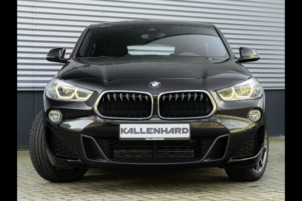 BMW X2 sDrive18i M-Sport - Stoelverwarming - LED - 19 inch