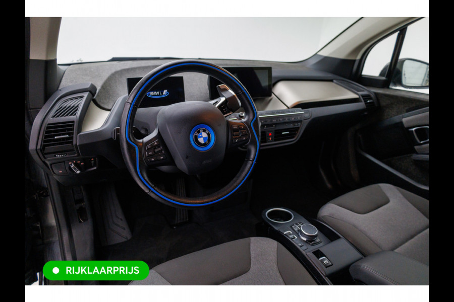 BMW i3 Basis 120Ah 42 kWh | Camera | 20" LMV | Navi | Adap. Cruise | Warmtepomp | Stoelverw. DAB