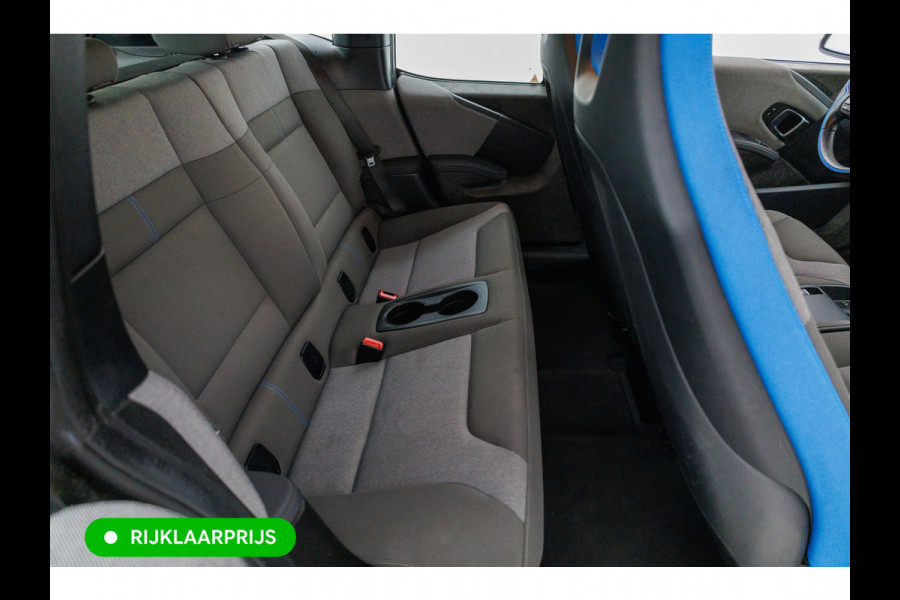 BMW i3 Basis 120Ah 42 kWh | Camera | 20" LMV | Navi | Adap. Cruise | Warmtepomp | Stoelverw. DAB