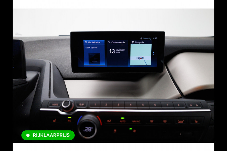 BMW i3 Basis 120Ah 42 kWh | Camera | 20" LMV | Navi | Adap. Cruise | Warmtepomp | Stoelverw. DAB