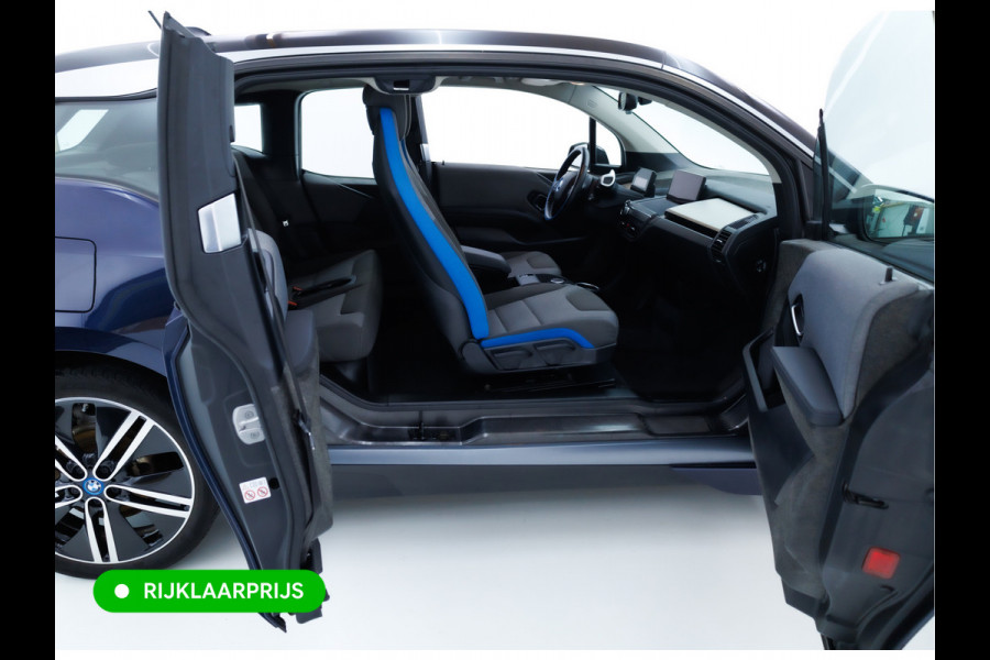 BMW i3 Basis 120Ah 42 kWh | Camera | 20" LMV | Navi | Adap. Cruise | Warmtepomp | Stoelverw. DAB