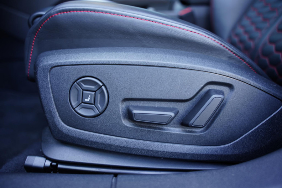 Audi RS 3 SPORTBACK 2.5 TFSI Quattro New Service