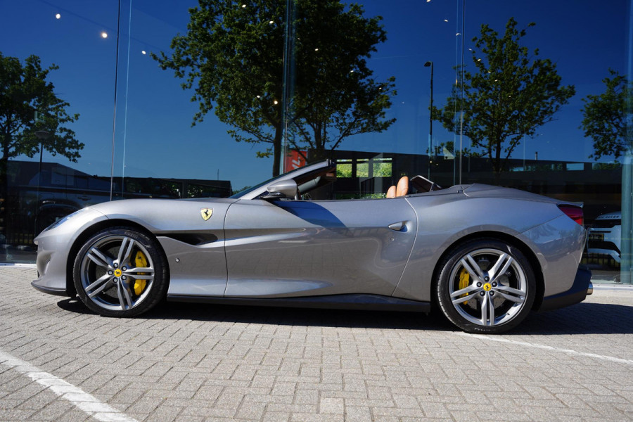 Ferrari Portofino 3.9 V8 HELE / Historical Color / Magneride / Carbon
