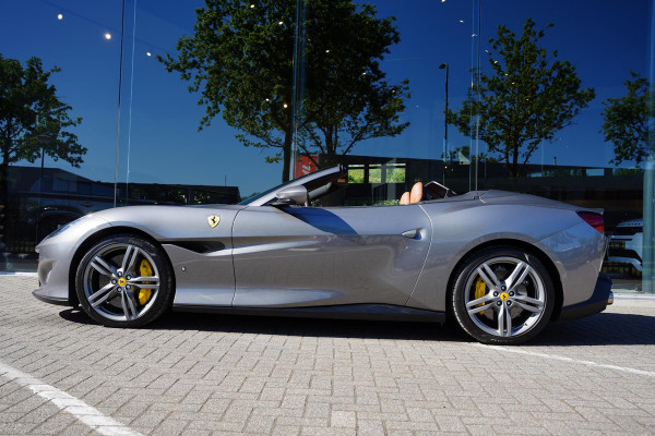 Ferrari Portofino 3.9 V8 HELE / Historical Color / Magneride / Carbon
