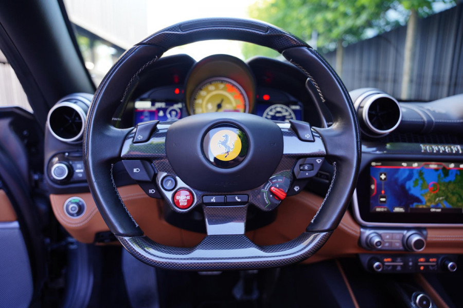 Ferrari Portofino 3.9 V8 HELE / Historical Color / Magneride / Carbon