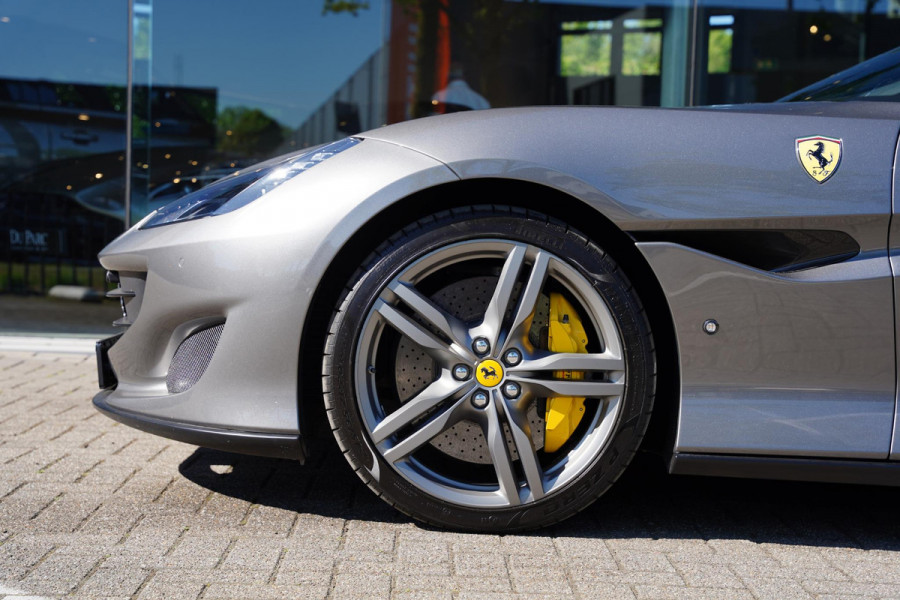 Ferrari Portofino 3.9 V8 HELE / Historical Color / Magneride / Carbon