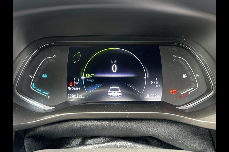 Renault Arkana BWJ 2022 | 1.6 E-Tech Hybrid 145 R.S. Line | TREKHAAK | PANO DAK | LEER | STOEL&STUUR VERW | NAVI | CLIMA | CAMERA | CARPLAY