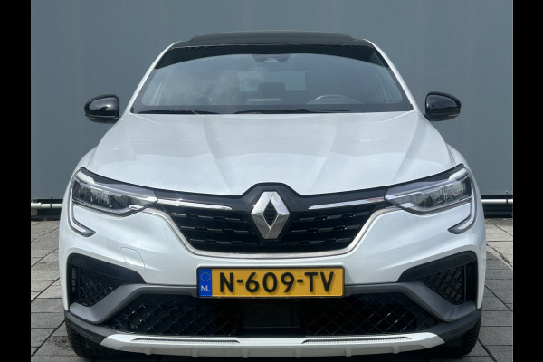 Renault Arkana BWJ 2022 | 1.6 E-Tech Hybrid 145 R.S. Line | TREKHAAK | PANO DAK | LEER | STOEL&STUUR VERW | NAVI | CLIMA | CAMERA | CARPLAY