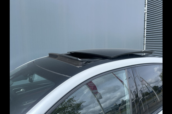 Renault Arkana BWJ 2022 | 1.6 E-Tech Hybrid 145 R.S. Line | TREKHAAK | PANO DAK | LEER | STOEL&STUUR VERW | NAVI | CLIMA | CAMERA | CARPLAY