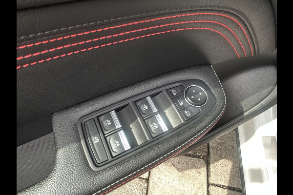 Renault Arkana BWJ 2022 | 1.6 E-Tech Hybrid 145 R.S. Line | TREKHAAK | PANO DAK | LEER | STOEL&STUUR VERW | NAVI | CLIMA | CAMERA | CARPLAY