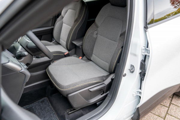 Renault Captur 1.0 TCe 90 techno | Prijs rijklaar incl. 12 mnd garantie | Lmv Carplay Stoel/stuurverw DAB Camera Bluetooth HK