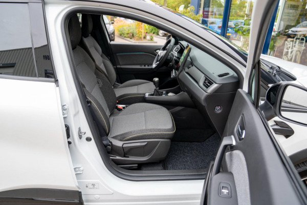 Renault Captur 1.0 TCe 90 techno | Prijs rijklaar incl. 12 mnd garantie | Lmv Carplay Stoel/stuurverw DAB Camera Bluetooth HK