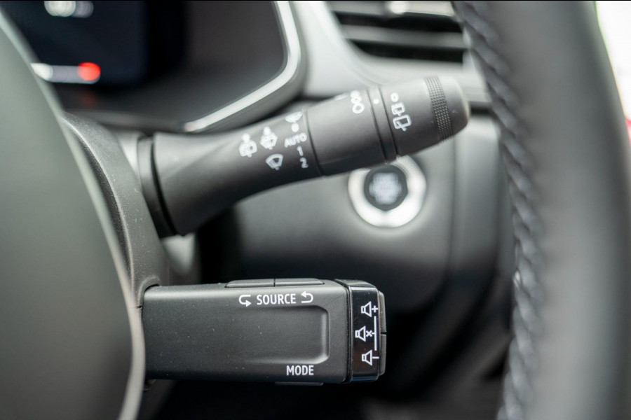 Renault Captur 1.0 TCe 90 techno | Prijs rijklaar incl. 12 mnd garantie | Lmv Carplay Stoel/stuurverw DAB Camera Bluetooth HK