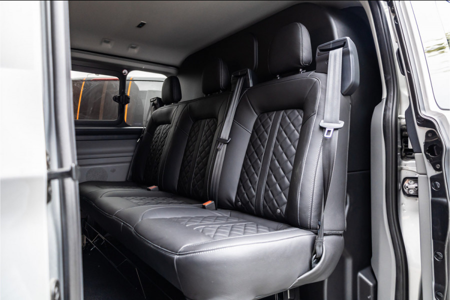 Ford Transit Custom 300 2.0 TDCI L2H1 Limited DC | BPM VRIJ | Dubbel Cabine | Elec schuifdeuren | ACC | Blind Spot | 360 Camera | CarPlay | Navigatie | Stoelverwarming | 5-Zitter | BPM Vrij