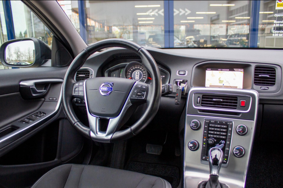 Volvo V60 1.5 T3 Polar | Prijs rijklaar incl. 12 mnd garantie | Lmv Navi Pdc Bluetooth Stoelverwarming Cruise