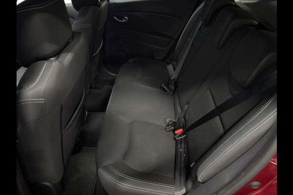 Renault Clio Estate 0.9 TCe Zen Navi, Trekhaak, Media